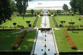 4 Nights and 5 Days Kashmir Package