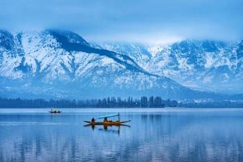 3 Nights 4 Days Kashmir Package