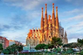 Europe Family Highlights 10N - 11D Tour