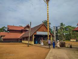 Sri Kolapira Perumal Temple - Thiruvalvaazh ,kerala (108 Divya desam ,Malai Naadu)