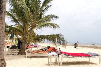 10 Day Sun And Sand Safari Tour