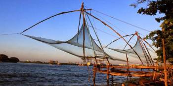 Munnar - Thekkady - Alleppey - Kovalam - Kanyakumari Tour
