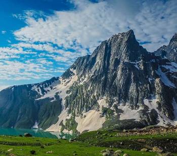 Kashmir Tour Package 7 Nights 8 Days