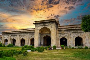 7 Nights - 8 Days Kashmir Tour Package