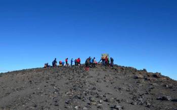 7 Days Rongai Route Trek Tour