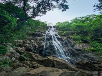 3 Days 2 Nights Delhi to Pachmarhi