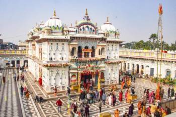 Varanasi - Ayodhya - Prayagraj - Mathura - Vrindavan Tour Package