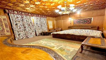 4 Nights 5 Days Srinagar Package