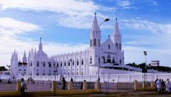 Luxury 1 Night / 2 Days Itinerary: Madurai – VelankanniLuxury Travel Provider: Mahindra Thar Roxx