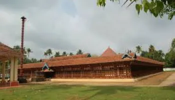 2 Nights / 3 Days Pandiyanattu Thirupathikal Luxury Maruti Suzuki XL6