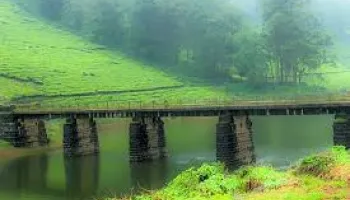 Supreme Luxury Group Escape Madurai to Munnar Tour by 40 Seater Coach