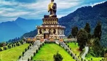 8D Gangtok - Pelling - Darjeeling Tour