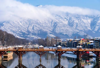 3N - 4D Kashmir Tour Package