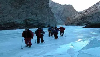 Kashmir - Ladakh Tour 9 Nights - 10 Days