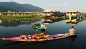 4 Nights - 5 Days Scenic Kashmir Tour