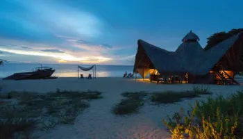 12 Days Intrepid Expedition Tour