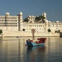 Udaipur Fort and Places Tour