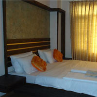 Kashmir LTC Package with Hotel Grand Kashmir
