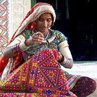GUJARAT - Textiles and Handicrafts Package