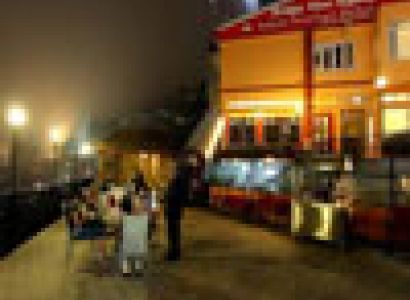 Hotel Bridge View Regency tour