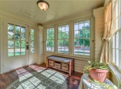 The Heritage Hills Package