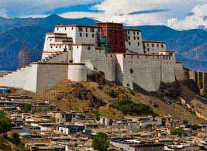 Lhasa- Gyantse - Shigatse Tour Package