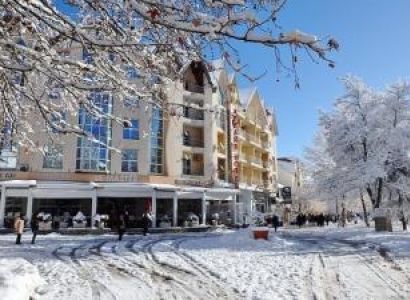Day Tour to Azrou and Ifrane