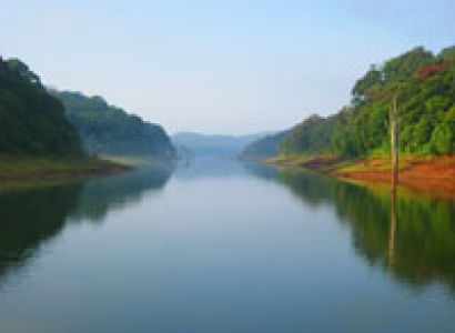 Kerala Romantic Package - 1 Night Cochin, 2 Night Munnar & 1 Night Thekkady