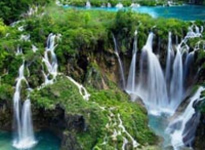 Guwahati - Shillong - Cherrapunjee - Mawlynnong - Kaziranga Tour