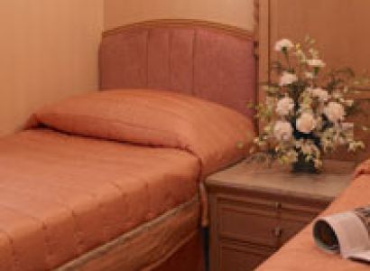 The Golden Chariot Package