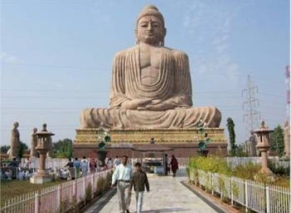 Buddhist Circuit with Taj Tour