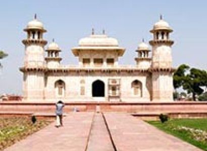 Taj Mahal with Wildlife Tour