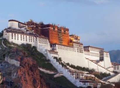 Private 13 Days Wild China Tour Package