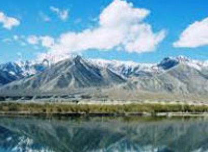 Ladakh - Kashmir 09 Nights/10 Days Tour