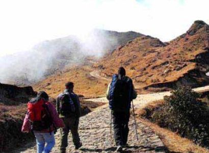 Darjeeling Sandakphu Trek Tour