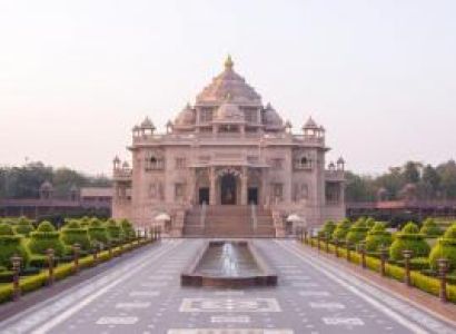 Amarnath Yatra By Helicopter Neelgrath 04n & 05d Helicopter Package with Srinagar & Gulmarg Tour Pac