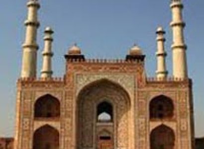 Dargahon Ki Ziyarat Tour