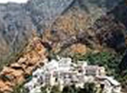 Katra - Dalhousie - Dharmshala - Manali - Chandigarh  Tour Package