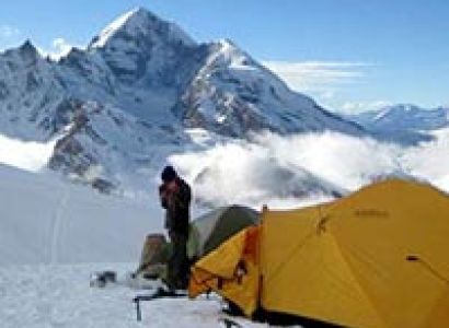 Chulu East Peak Tour