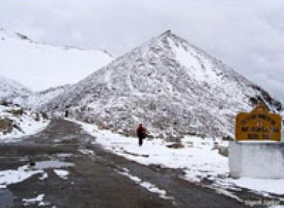 Chandigarh To Shimla, Kufri, Naldehra, and Back To Chandigarh Tour