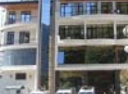 Hotel Broadways Inn Package