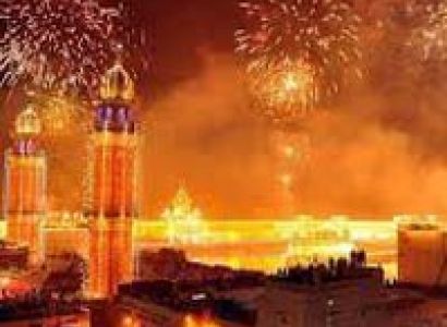 Golden Temple - Jallianwala Bagh - Wagah Border - Maharaja Ranjit Singh Museum Tour