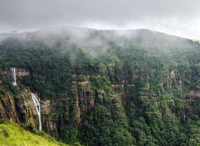 Abode of the Clouds Tour Package