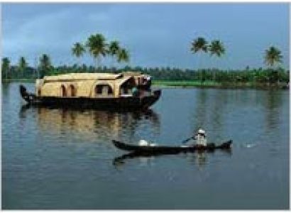 Kerala Houseboat Tour