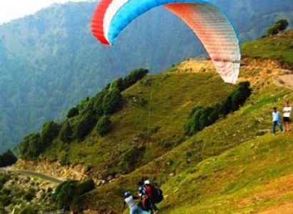 Paragliding in Bir-Billing Tour
