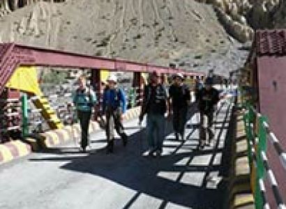 Manali - Kheerganga - Mantalai lake Trek