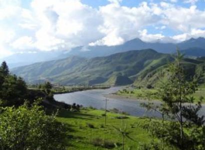 Guwahati-Kaziranga-Sivasagar-Namphake-Guwahati Tour