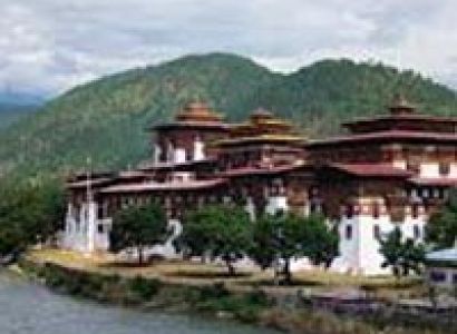 Gangtey - Gogona - Khotokha Trek - Bhutan Tour