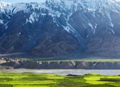 Travel Destinations: Delhi - Manali - Delhi (3Nights in Hotel & 2 Nights in Volvo) 