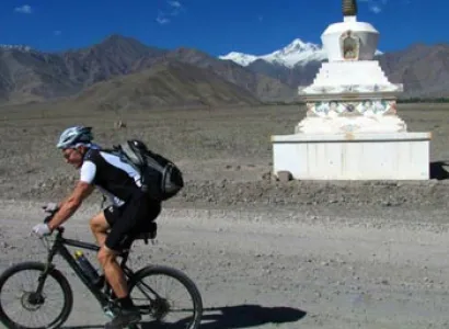 Cycling Across the Himalayas Package